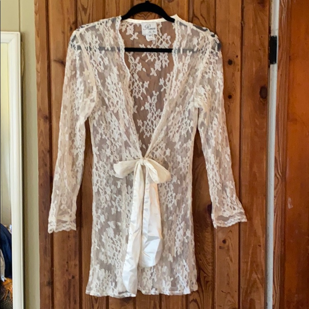 Vintage Lace Cover-Up Size XS